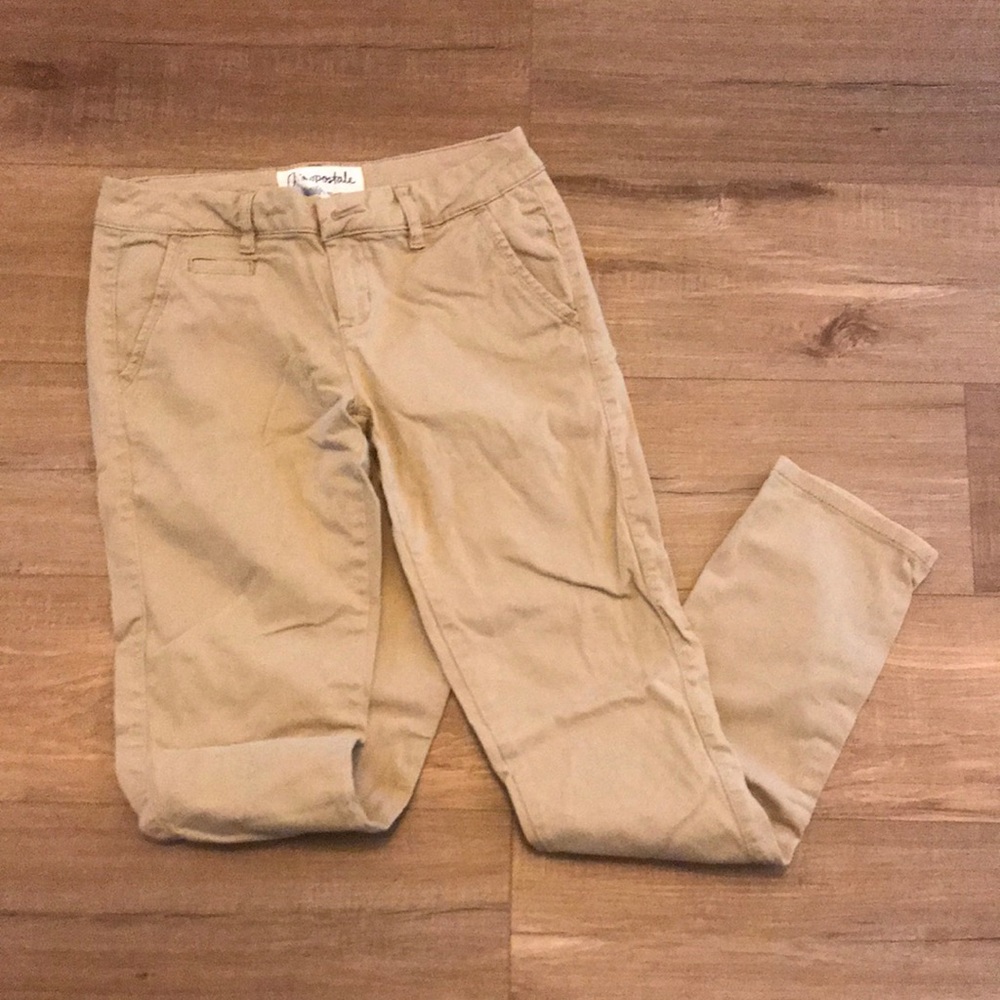 Women’s Aeropostale Tan Pants Size 5/6